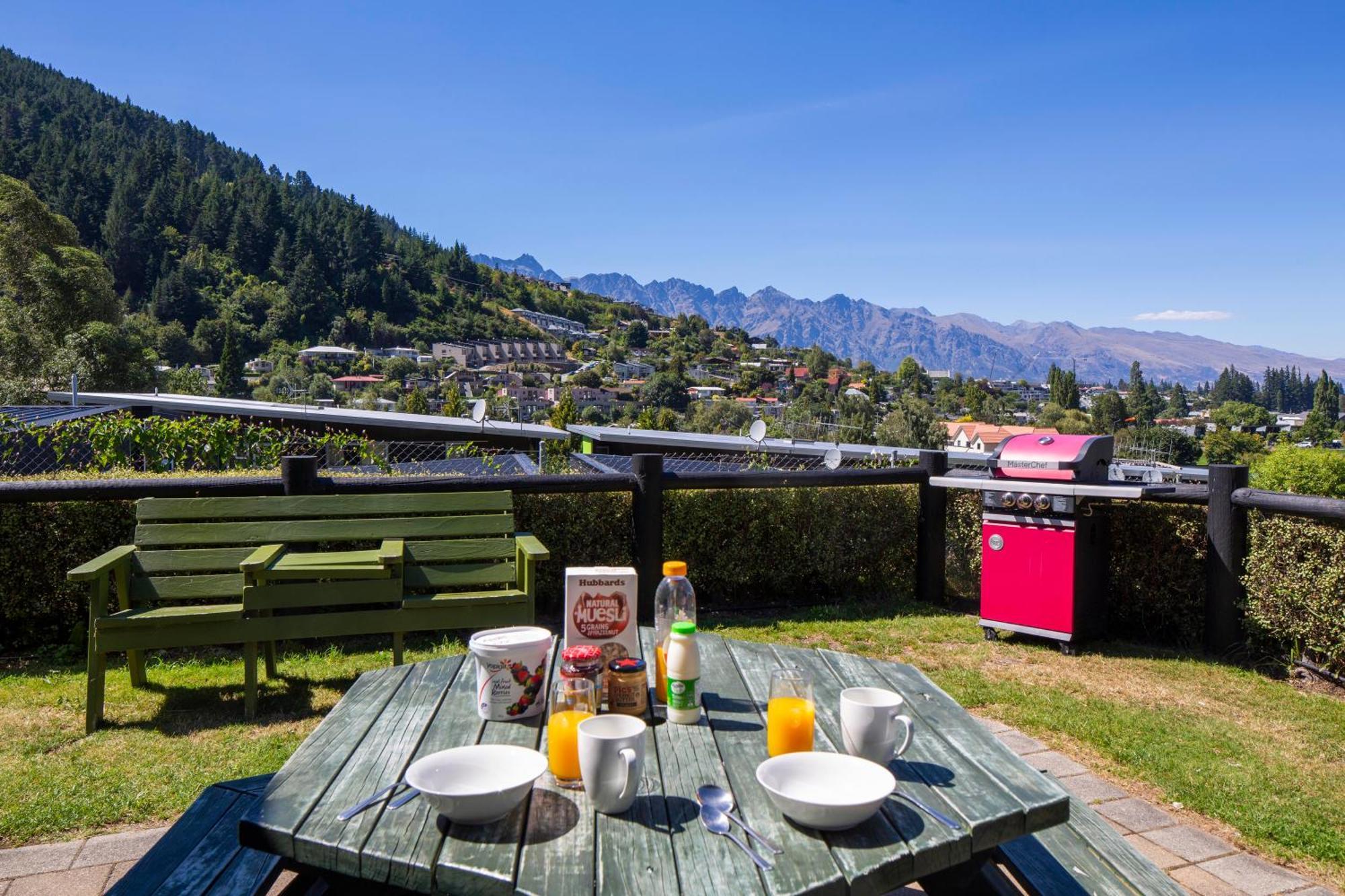 Pinewood Lodge Queenstown Eksteriør bilde